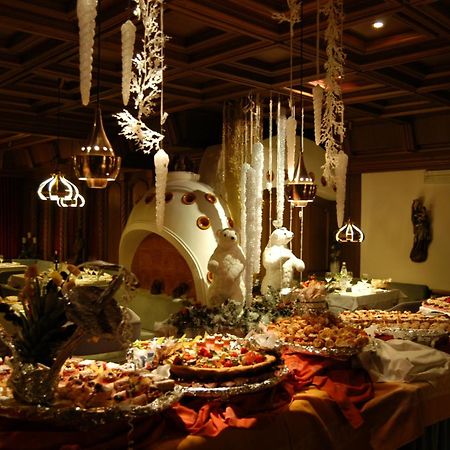 Alpen Hotel Corona Виго-ди-Фасса Экстерьер фото