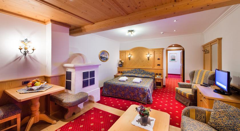 Alpen Hotel Corona Виго-ди-Фасса Номер фото