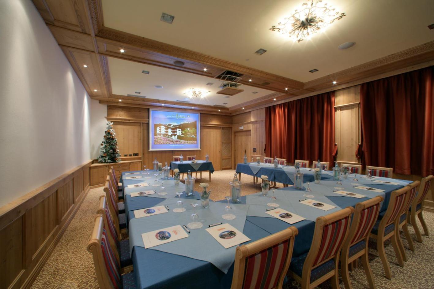 Alpen Hotel Corona Виго-ди-Фасса Экстерьер фото