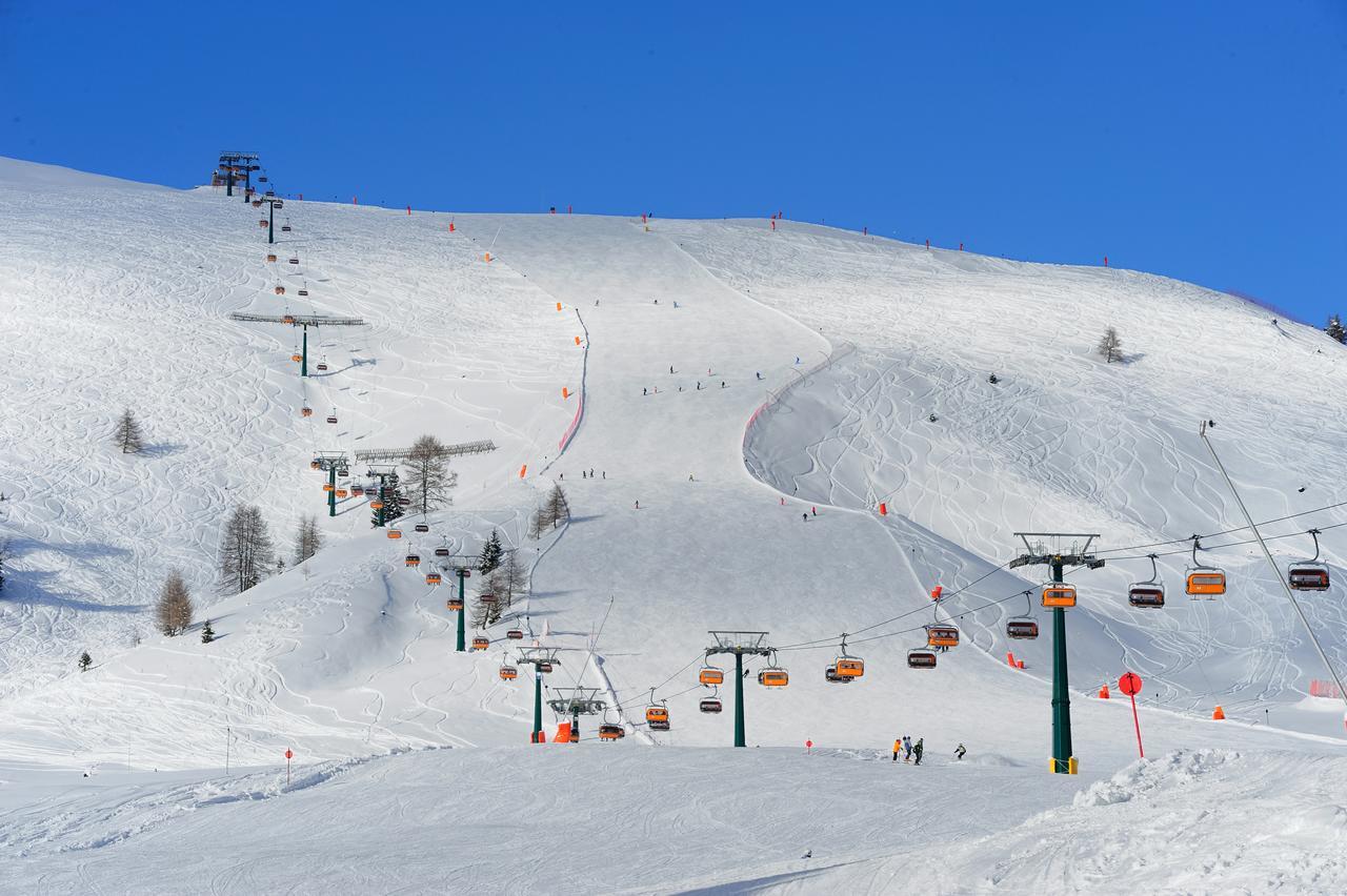 Alpen Hotel Corona Виго-ди-Фасса Экстерьер фото